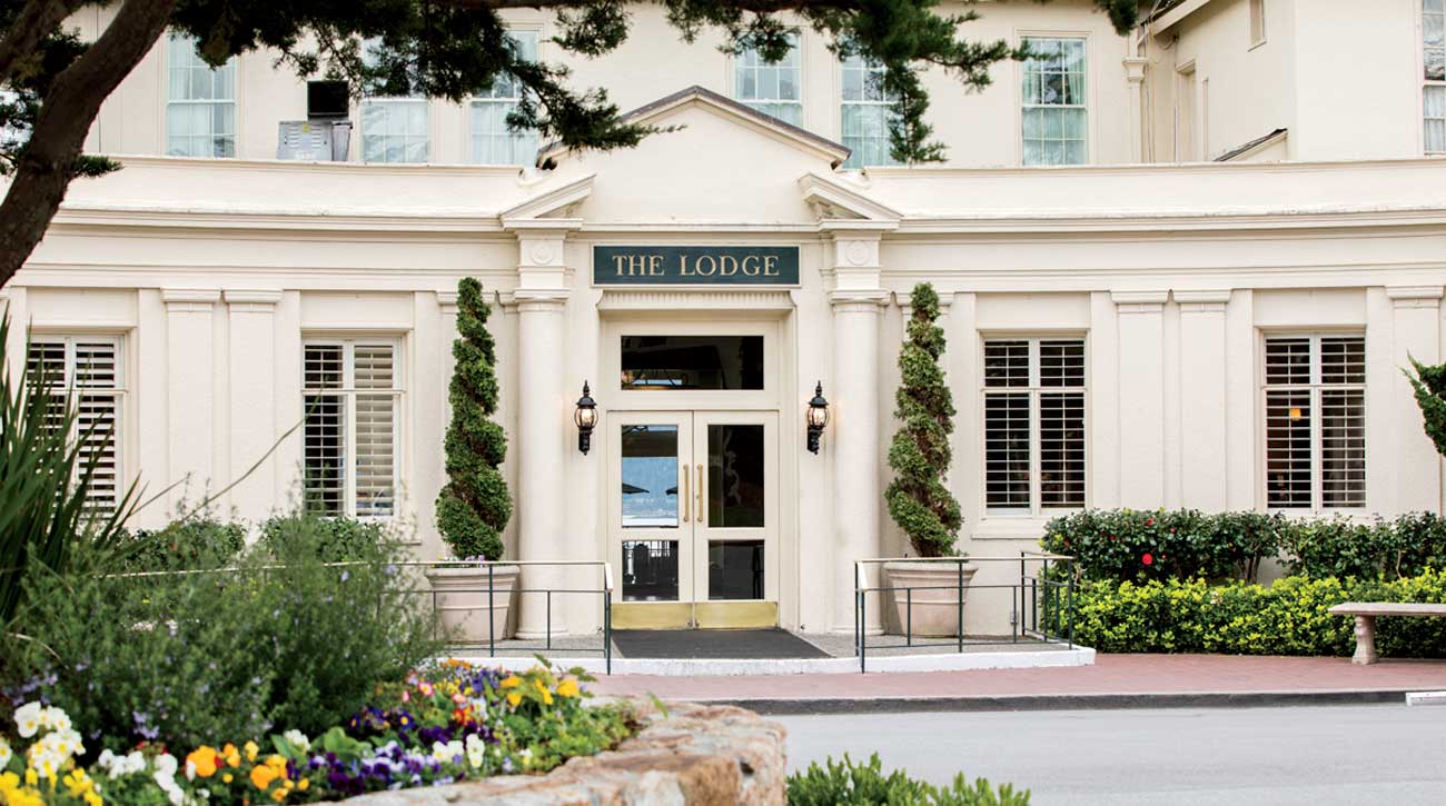 The century-old
Lodge at Pebble
Beach ages
gracefully above
Carmel Bay.
