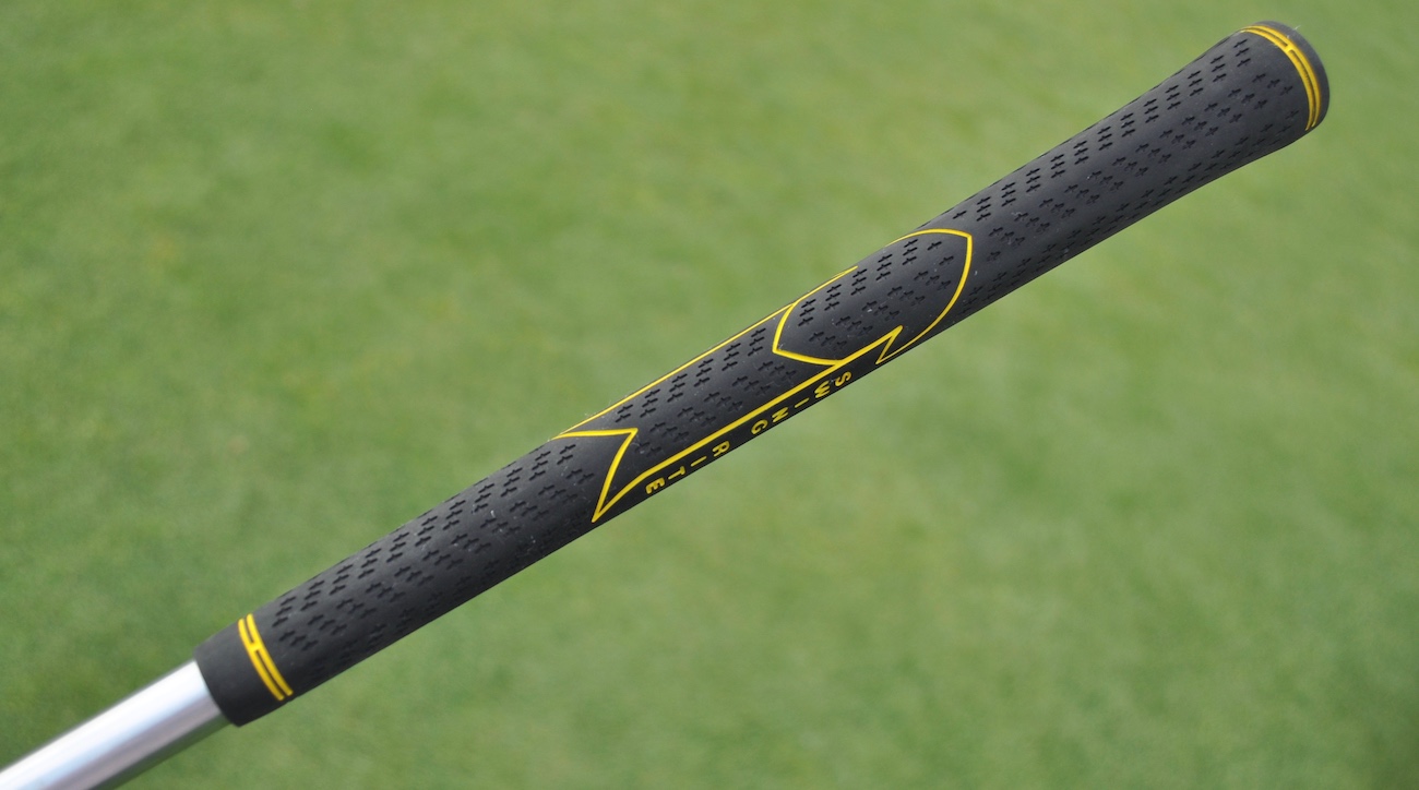 Steve Stricker's Golf Pride Victory Swing Rite grip.