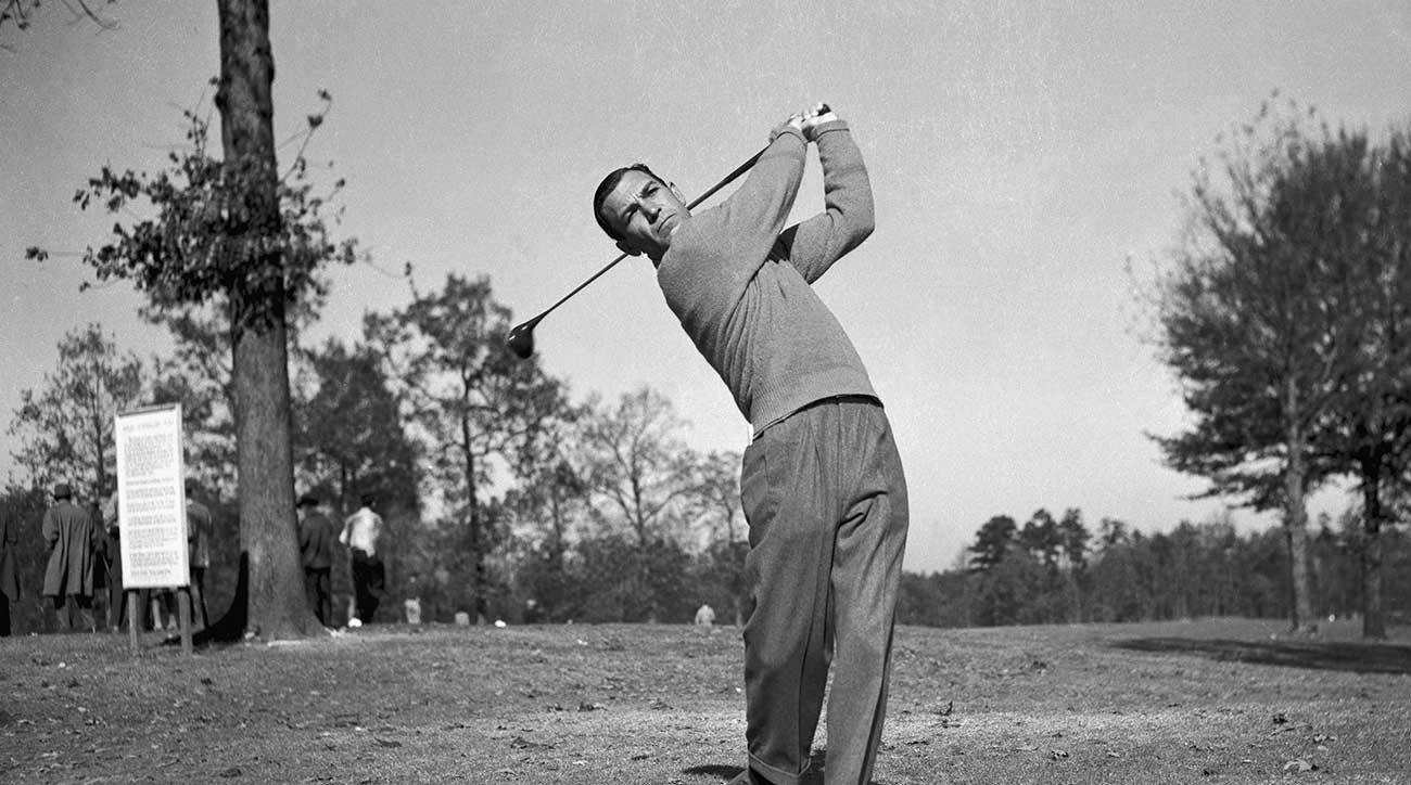 Ben Hogan golf swing black and white