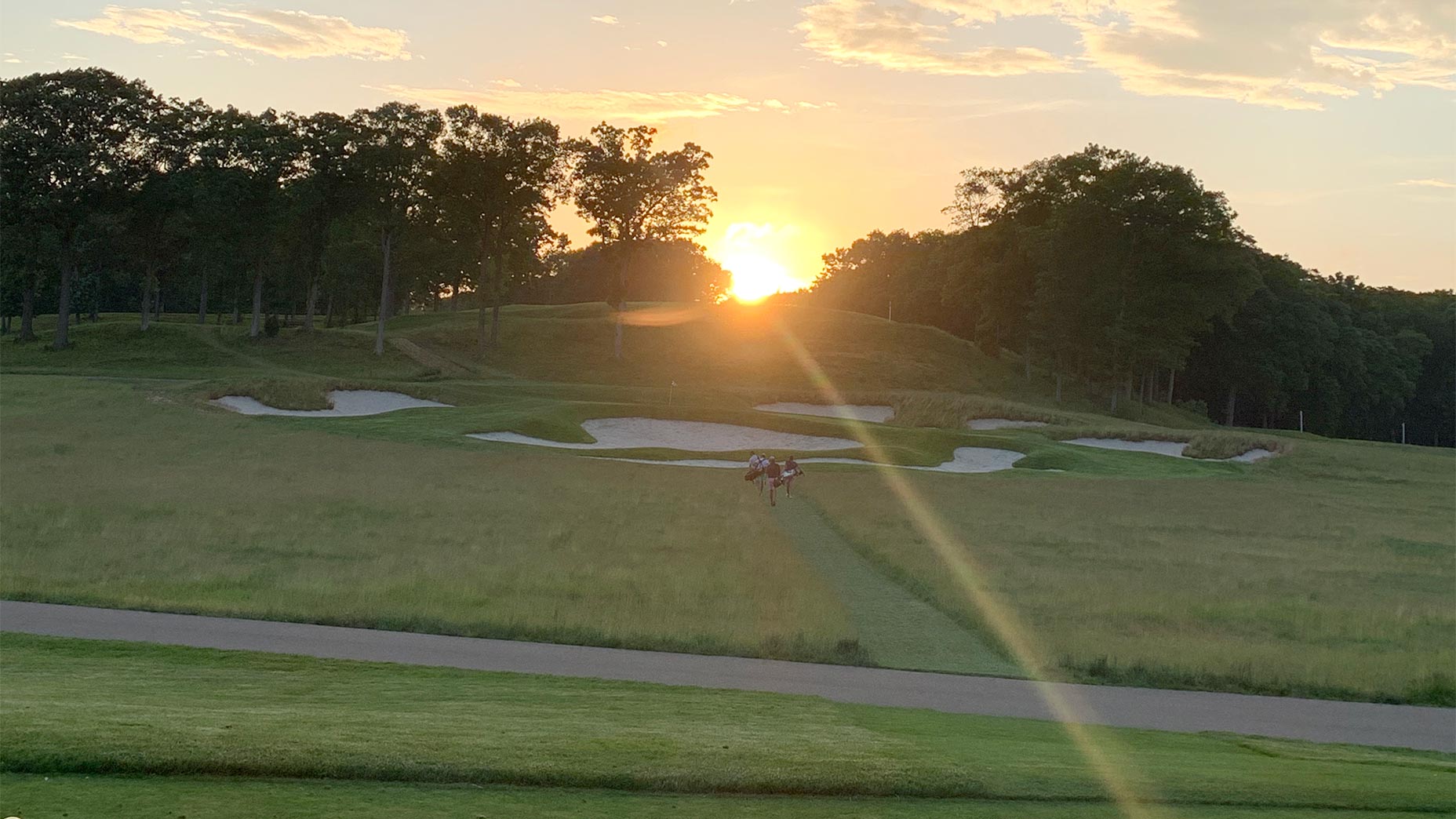 Bethpage's par-3 17th, at sunset.