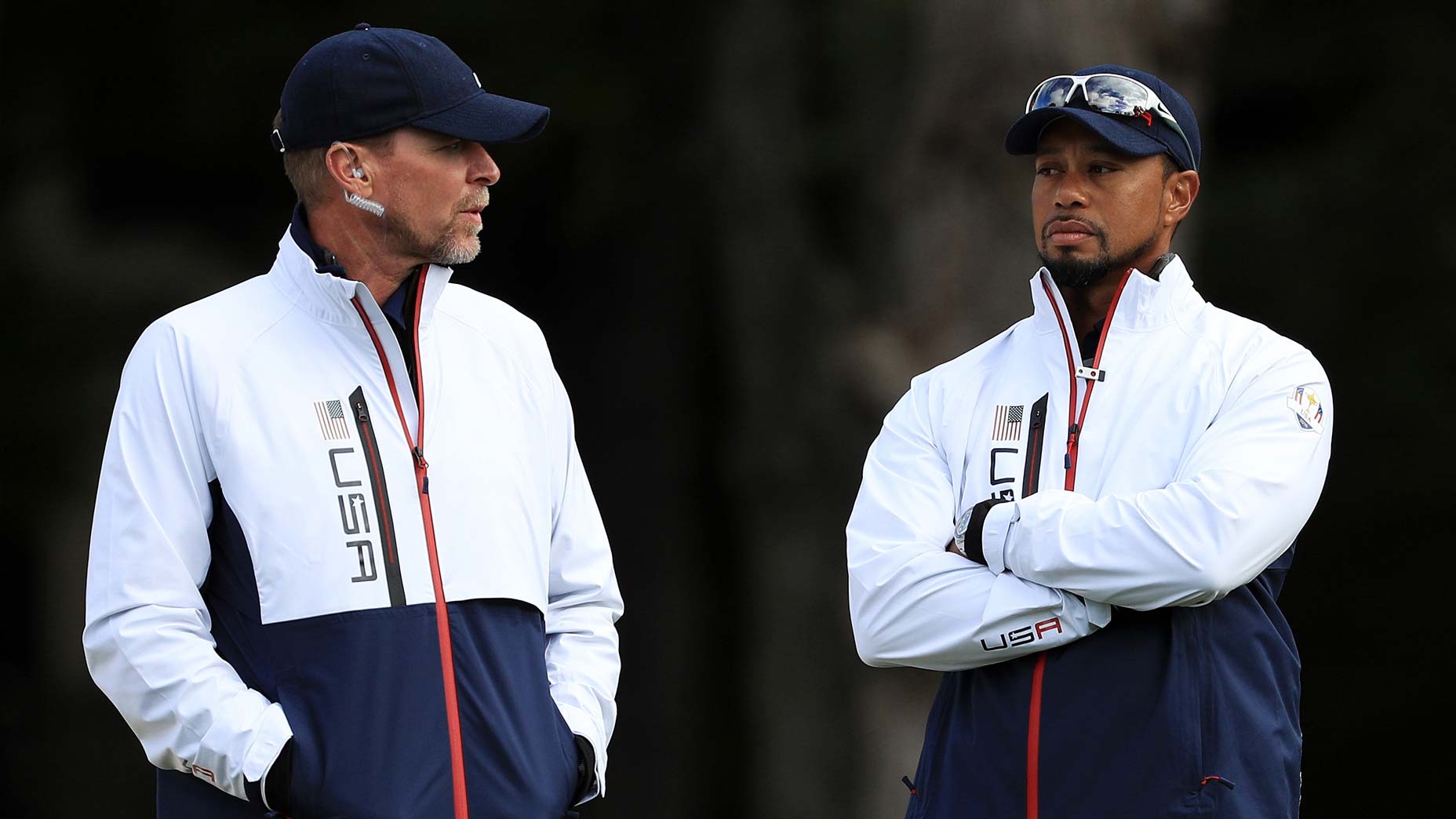 Golfers Steve Stricker and Tiger Woods