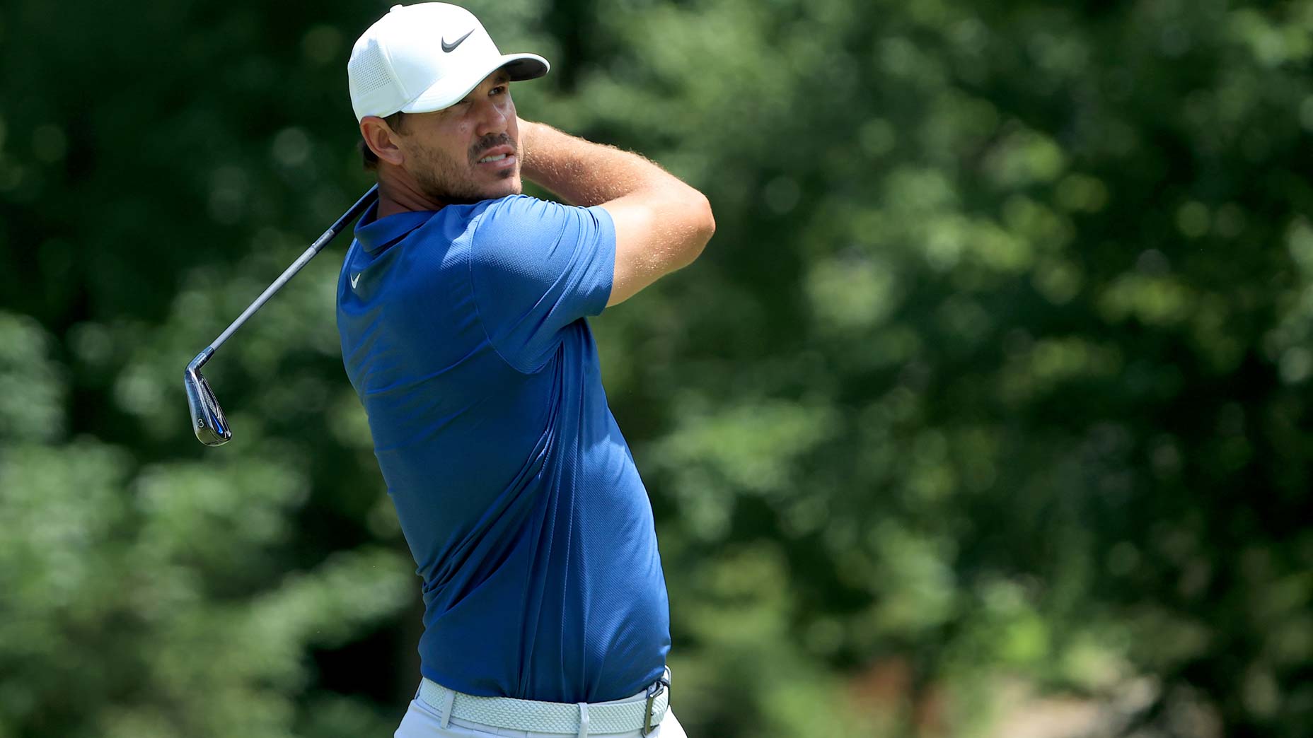 brooks koepka swings