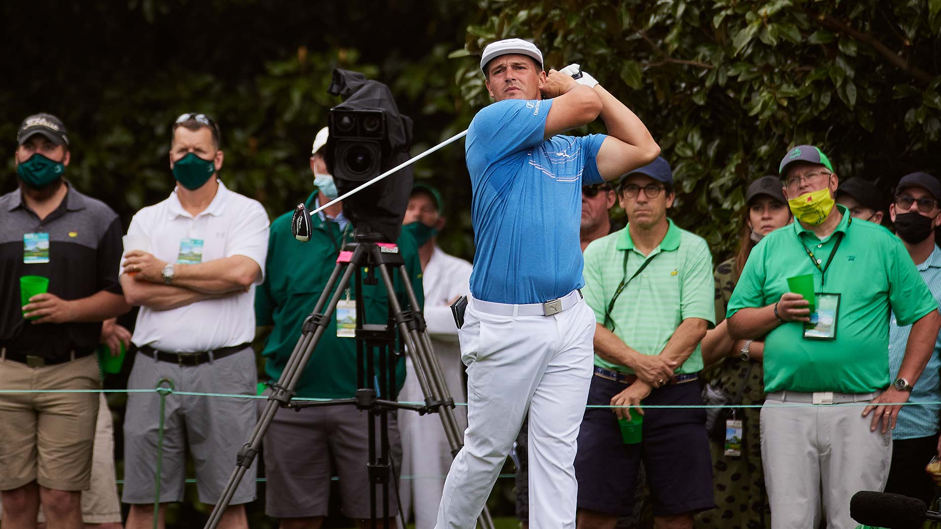 bryson dechambeau swings club