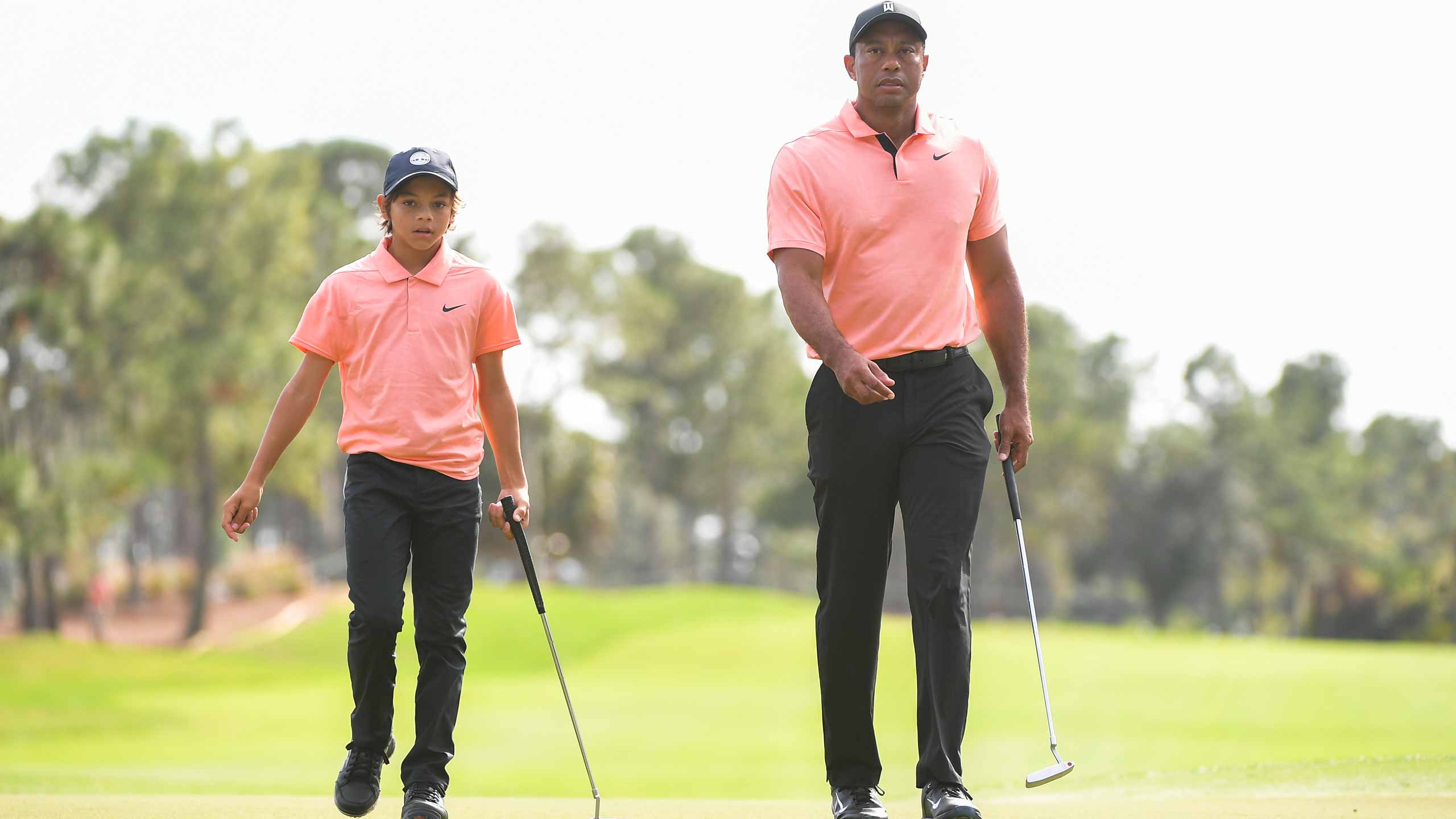 tiger and charlie woods walk