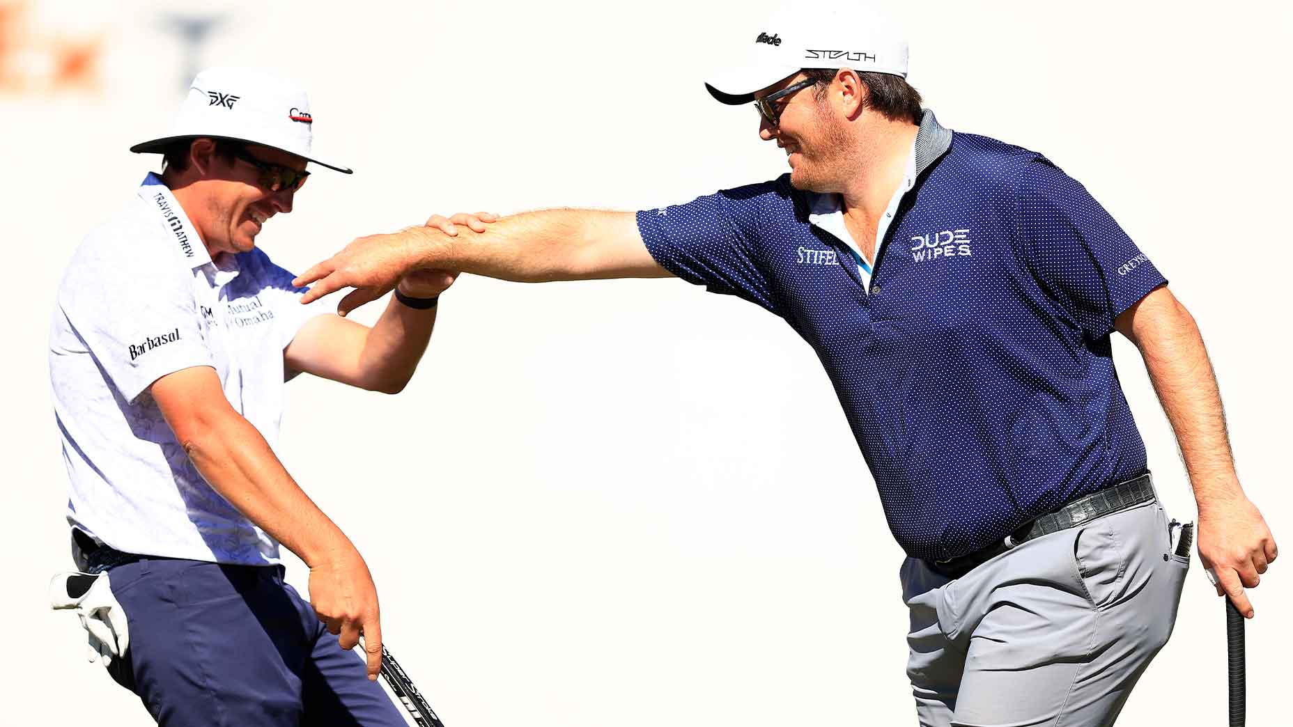 joel dahmen pushes harry higgs