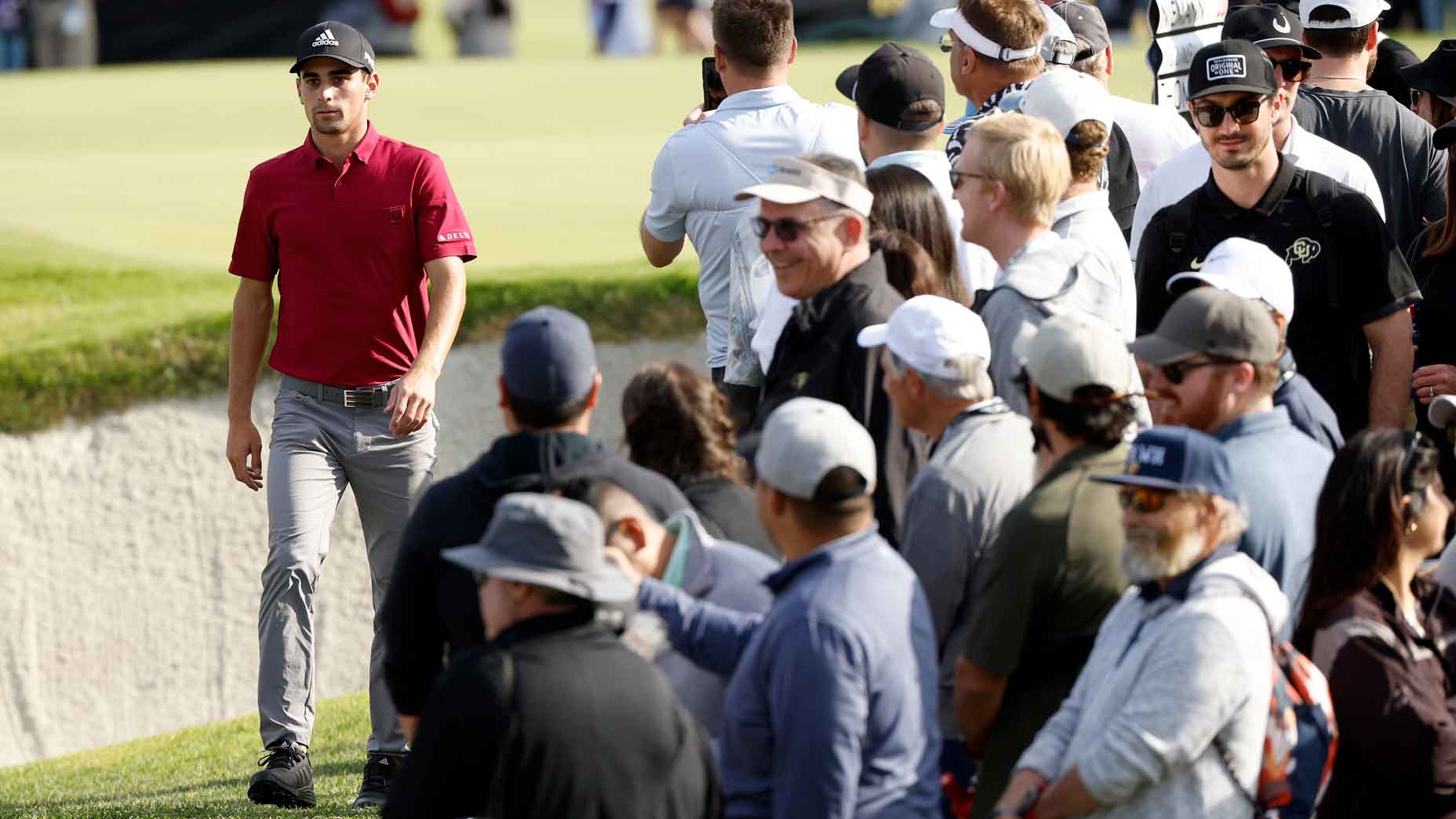 joaquin niemann walks