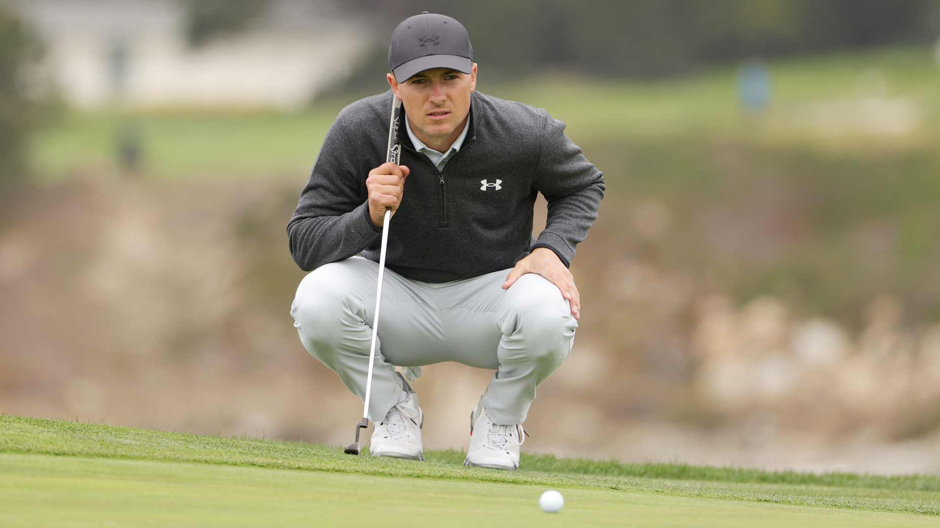 jordan spieth reads putt