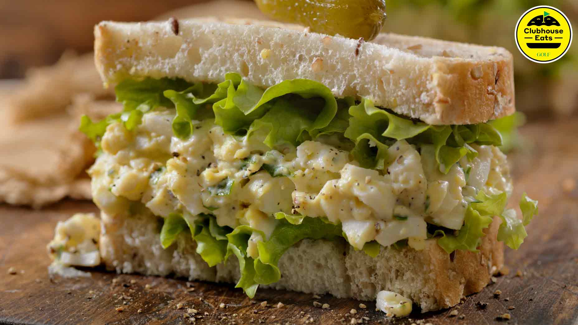 egg salad sandwich
