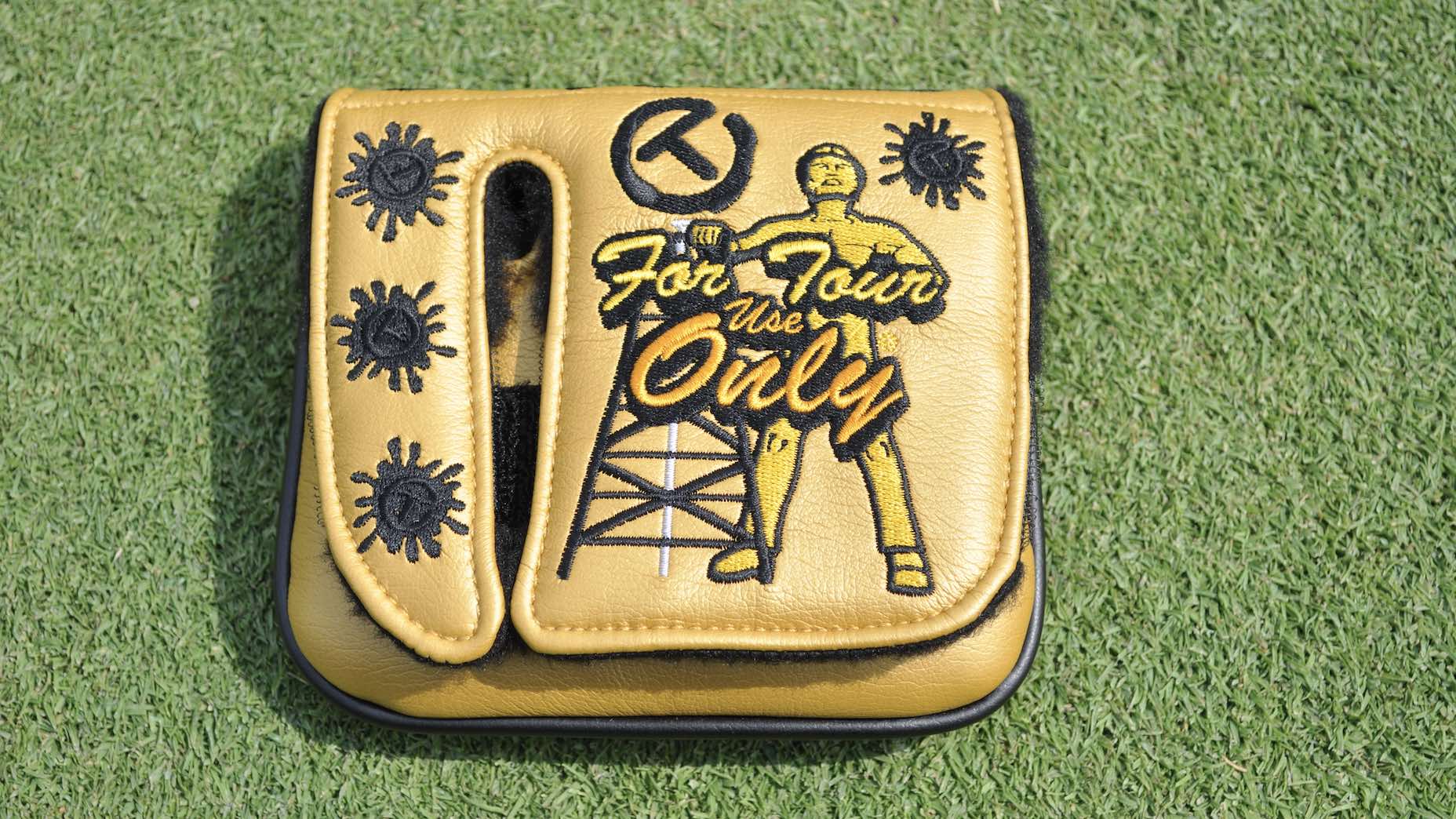 scotty cameron 2022 pga championship cover