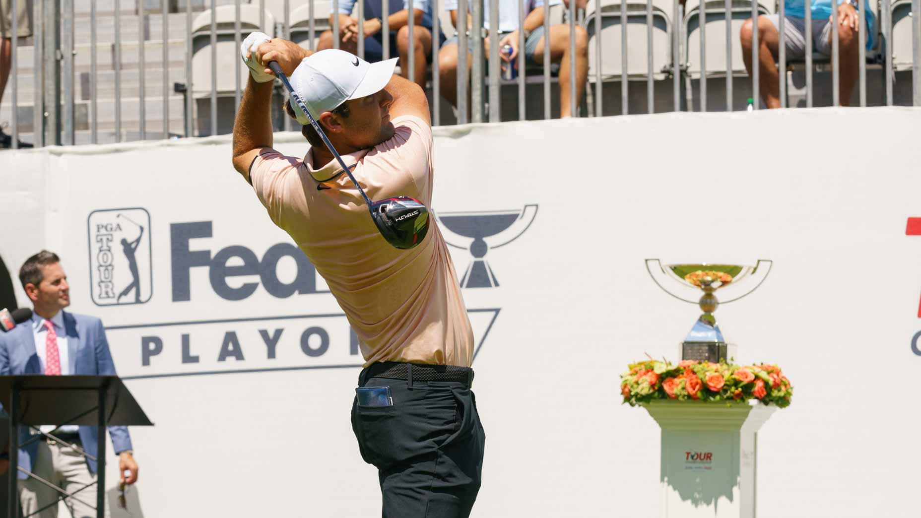 Scottie Scheffler tees off at 2022 Tour Championship