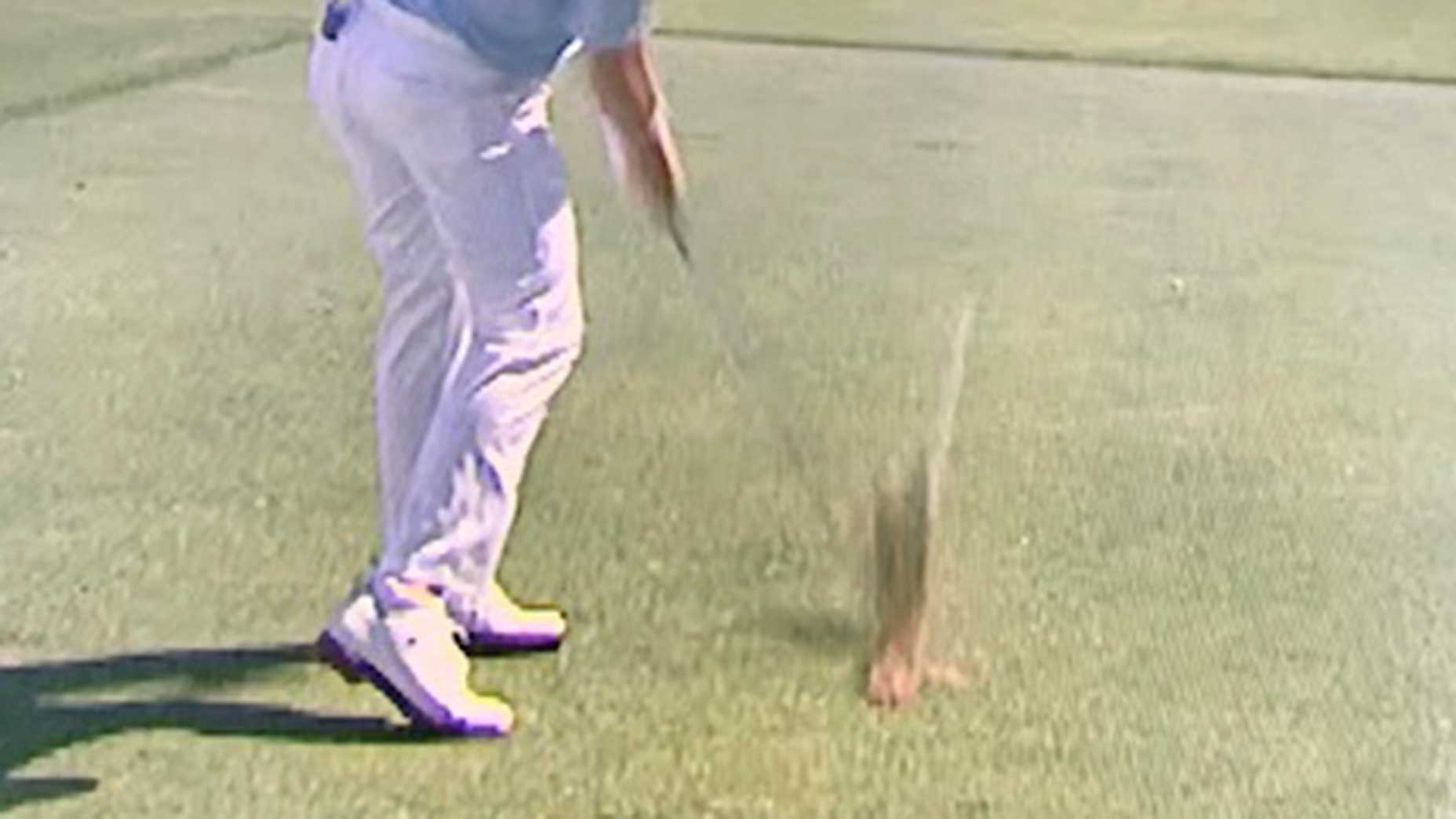 Justin Thomas chunks a shot on the 4th tee at Quail Hollow.