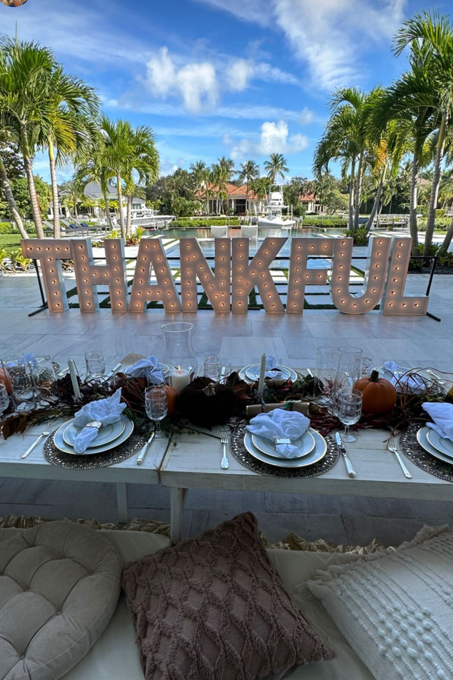 The Johnson-Gretzky Thanksgiving