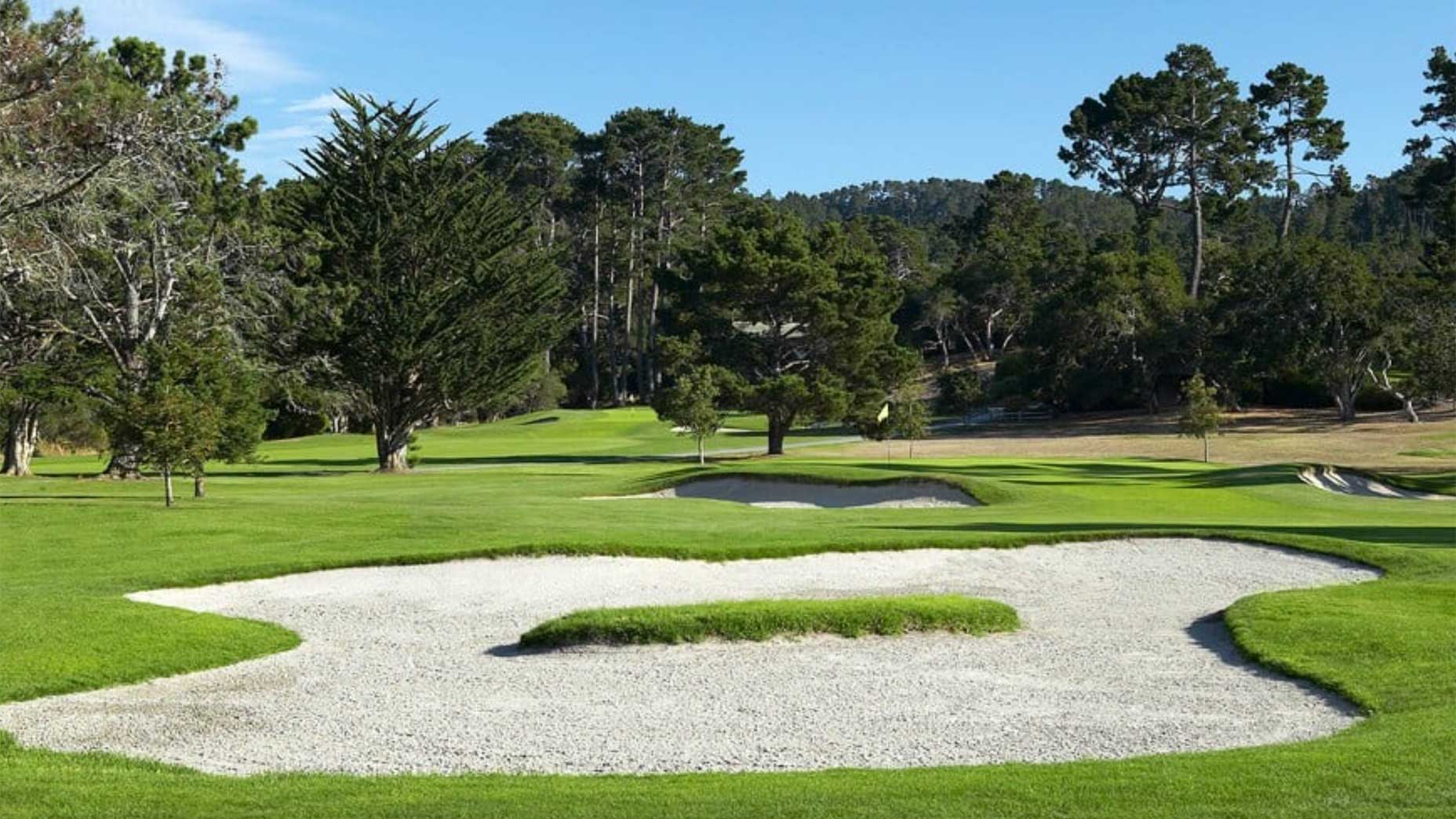 the par-4 5th hole at del monte golf course