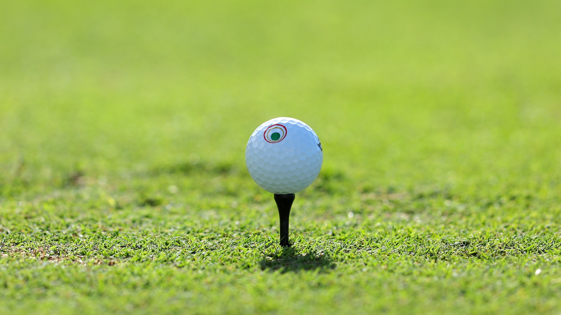 jason day bridgestone tour b mindset ball