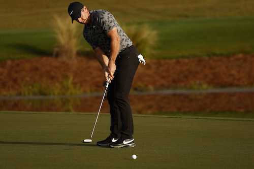 Rory McIlroy using a more conventional putting grip