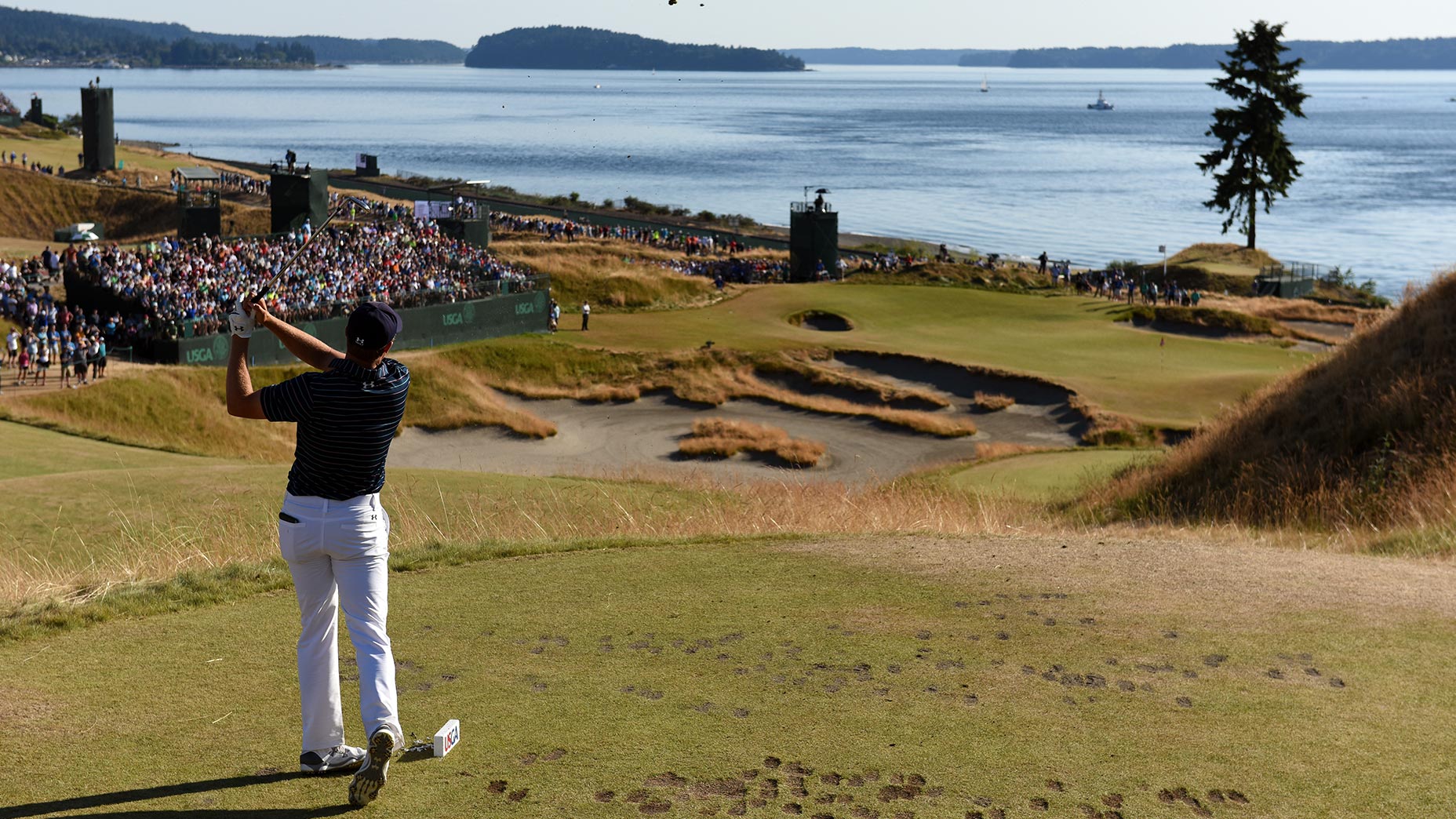 jordan spieth hits approach shot at chambers bay in 2015 us open