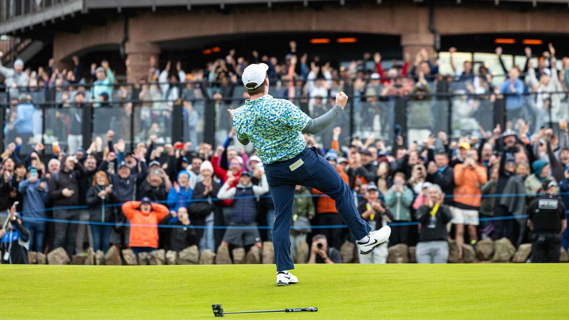 robert macintyre celebrates after winning putt at genesis scottish open
