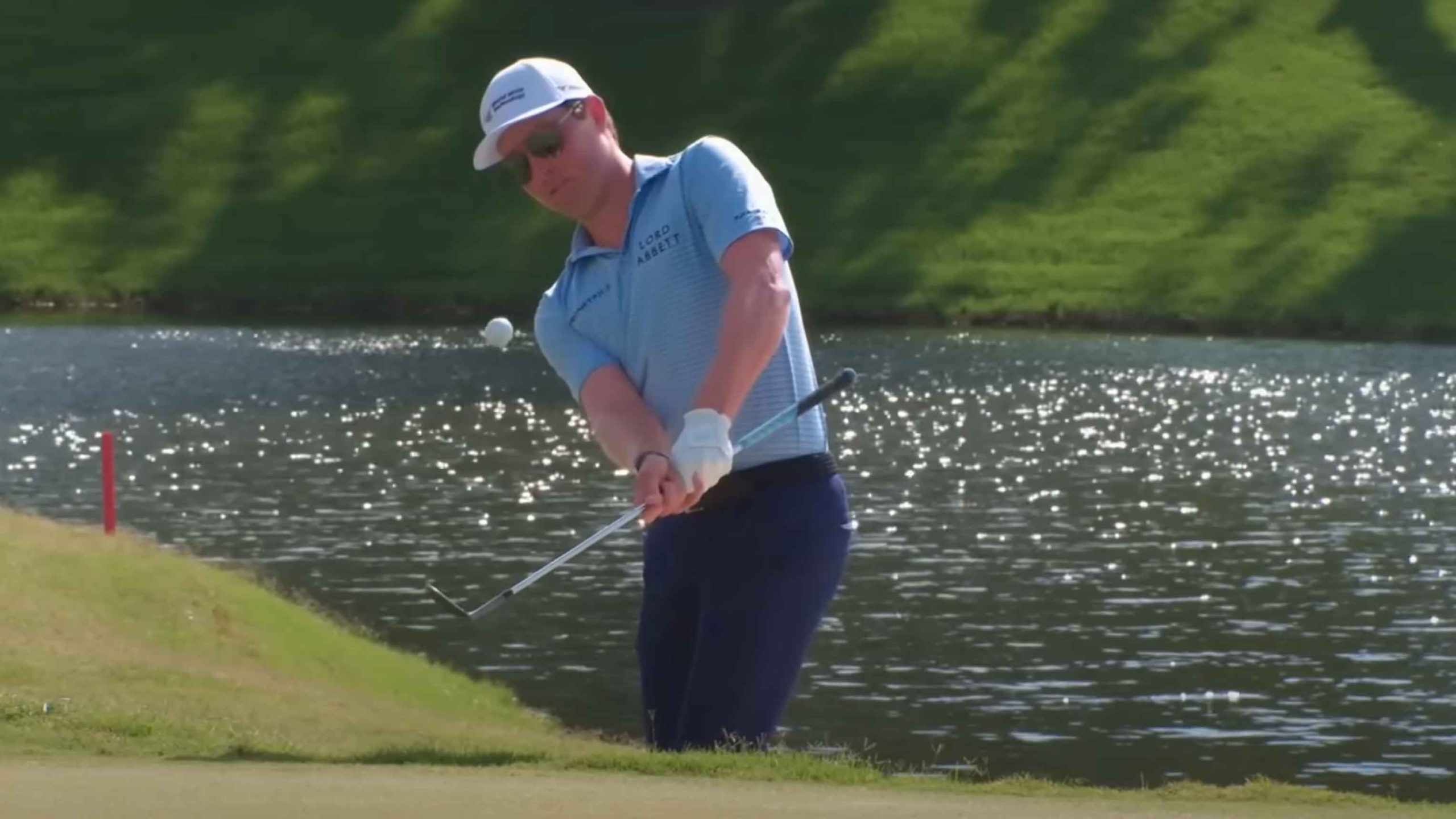 Ben Griffin hitting clutch chip on 72nd hole of Charles Schwab Challenge