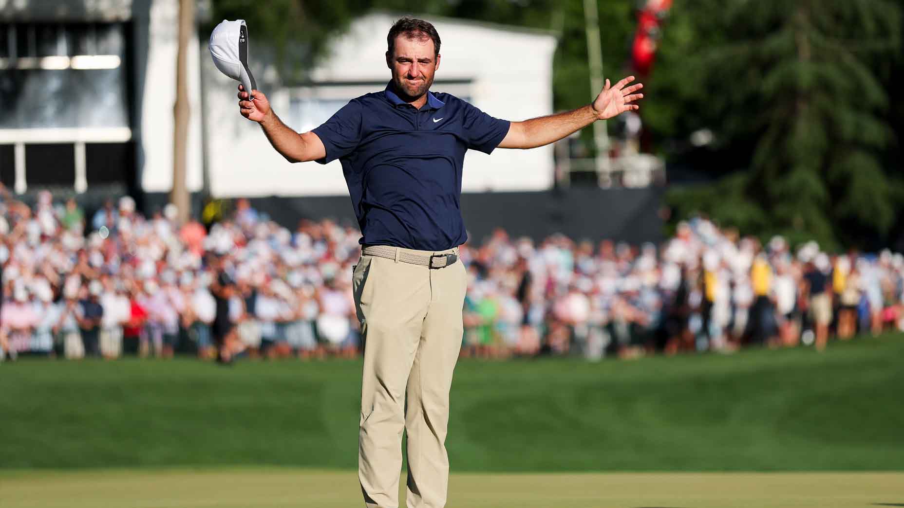 Scottie Scheffler acknowledges the crowd after winning the 2025 PGA Championship