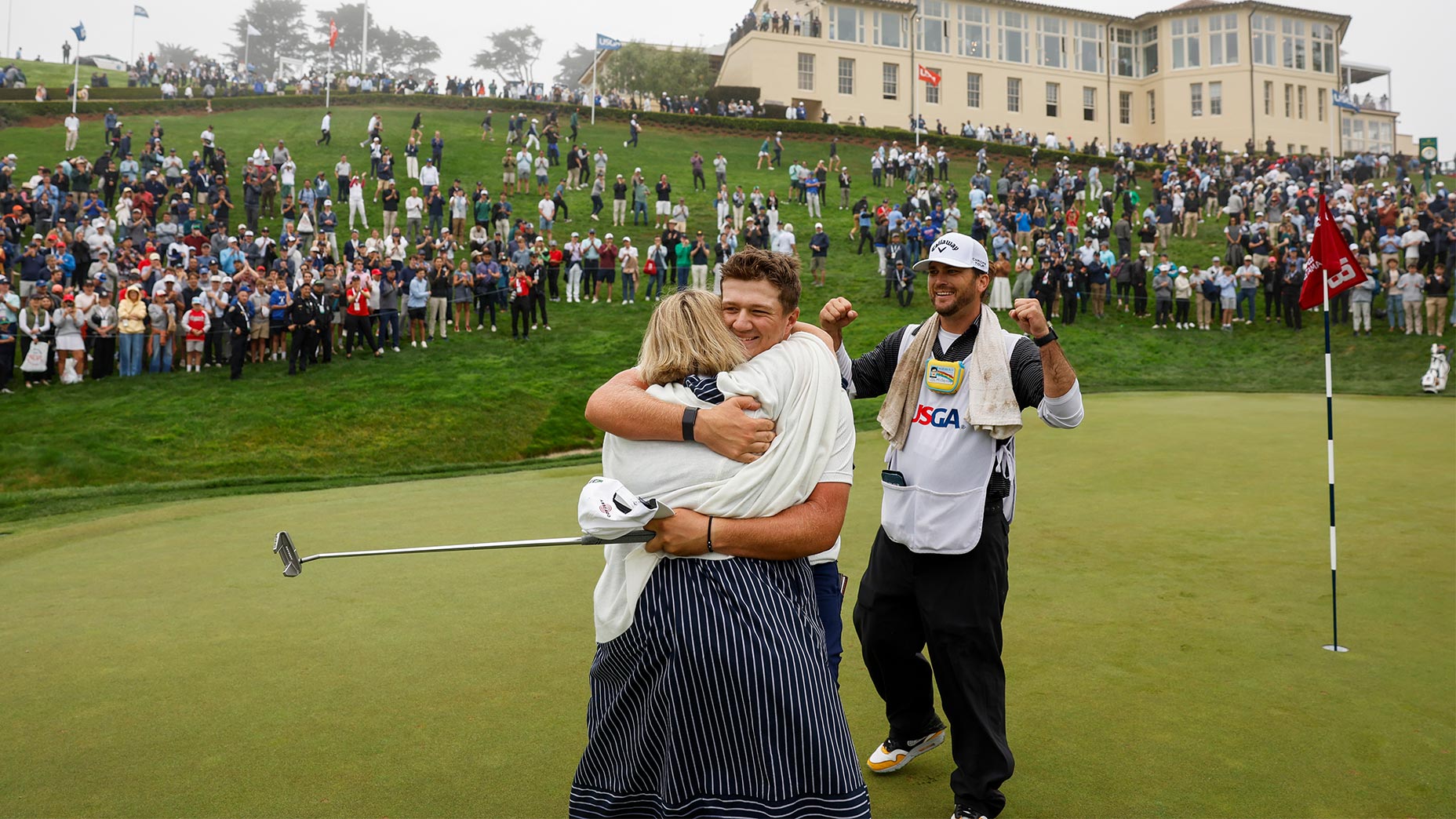 jackson herrington hugs mother at US amateur after winning semifinal match