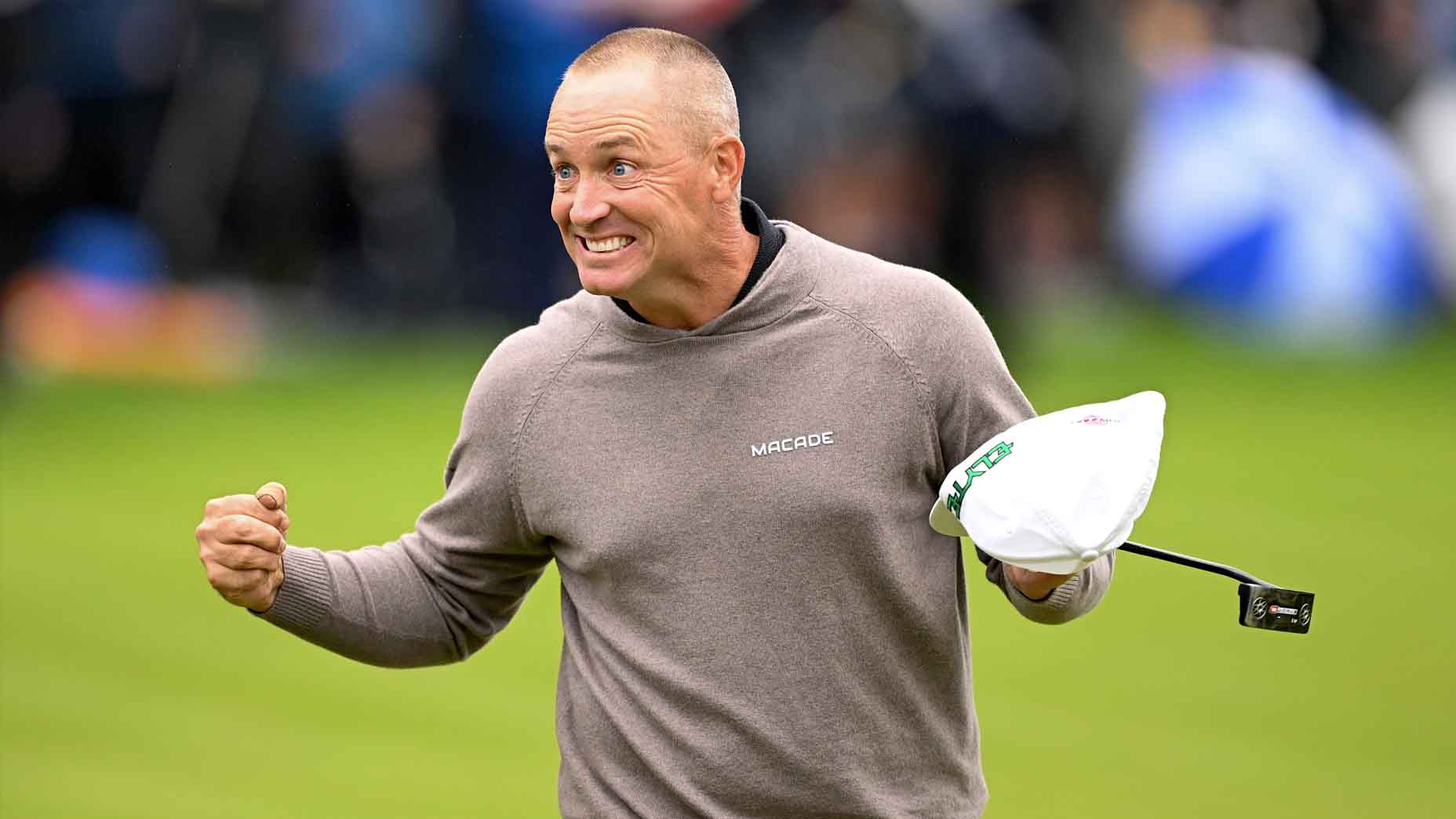 Alex Noren celebrates his win at the 2025 BMW PGA Championship